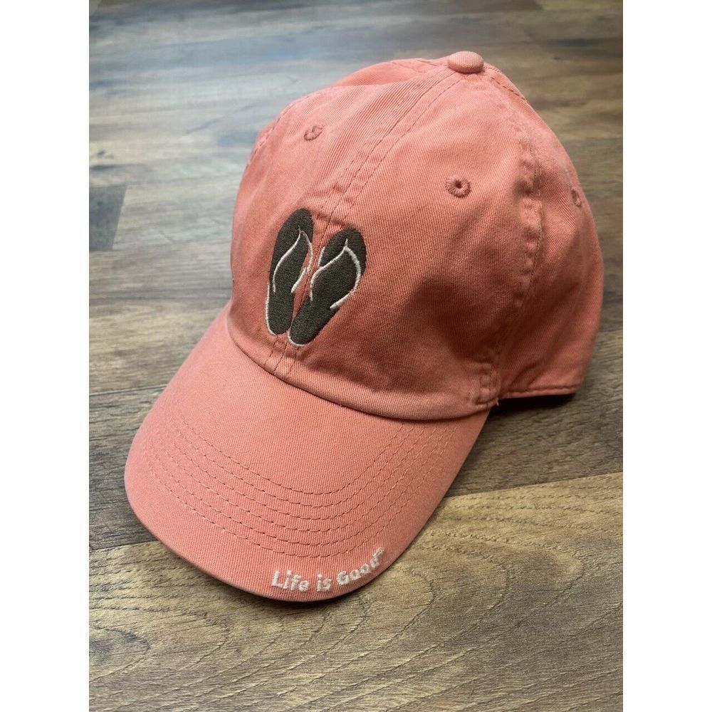 Life Is Good Peach Hat With Flip Flops